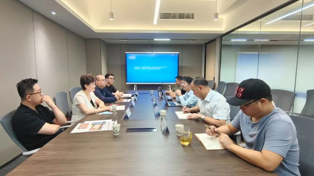 人民日?qǐng)?bào)《中國(guó)城市報(bào)》輿情中心到訪文投榕樹洽談合作(圖1)
