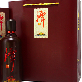 創(chuàng)意酒包裝設(shè)計(jì)珍藏版醬香型白酒單瓶裝產(chǎn)品包裝設(shè)計(jì)欣賞(圖4)