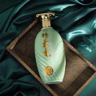 創(chuàng)意酒包裝設(shè)計青享白酒單瓶裝產(chǎn)品包裝設(shè)計欣賞(圖4)