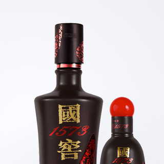 創(chuàng)意酒包裝設(shè)計(jì)君雅濃香型白酒禮盒裝產(chǎn)品包裝設(shè)計(jì)欣賞(圖3)