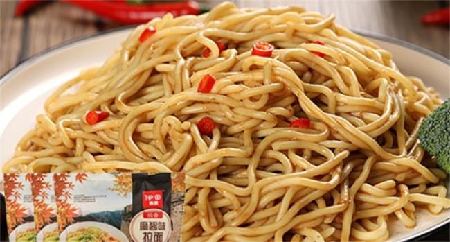 伊田面館品牌logo與食品包裝設(shè)計(jì)欣賞(圖4)